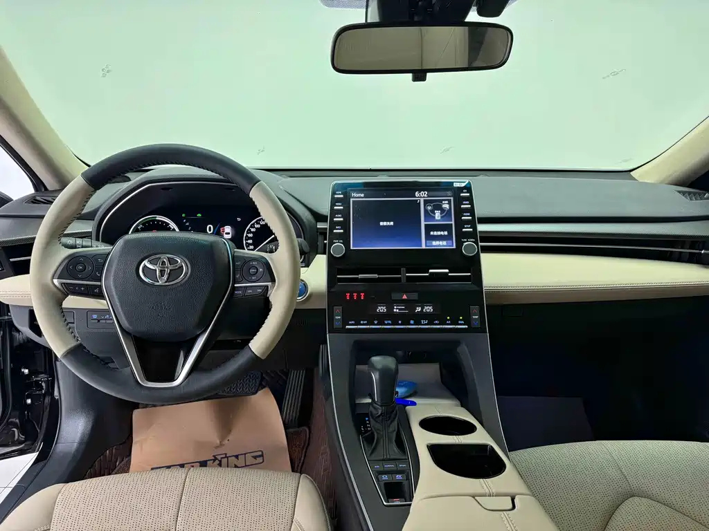 TOYOTA AVALON 2021