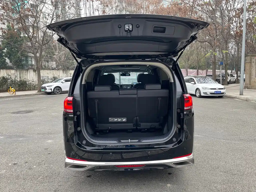 TRUMPCHI M8 2023