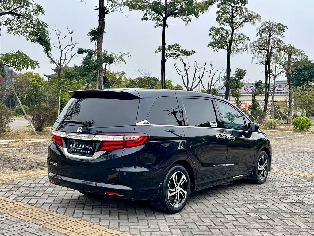 HONDA ODYSSEY 2016