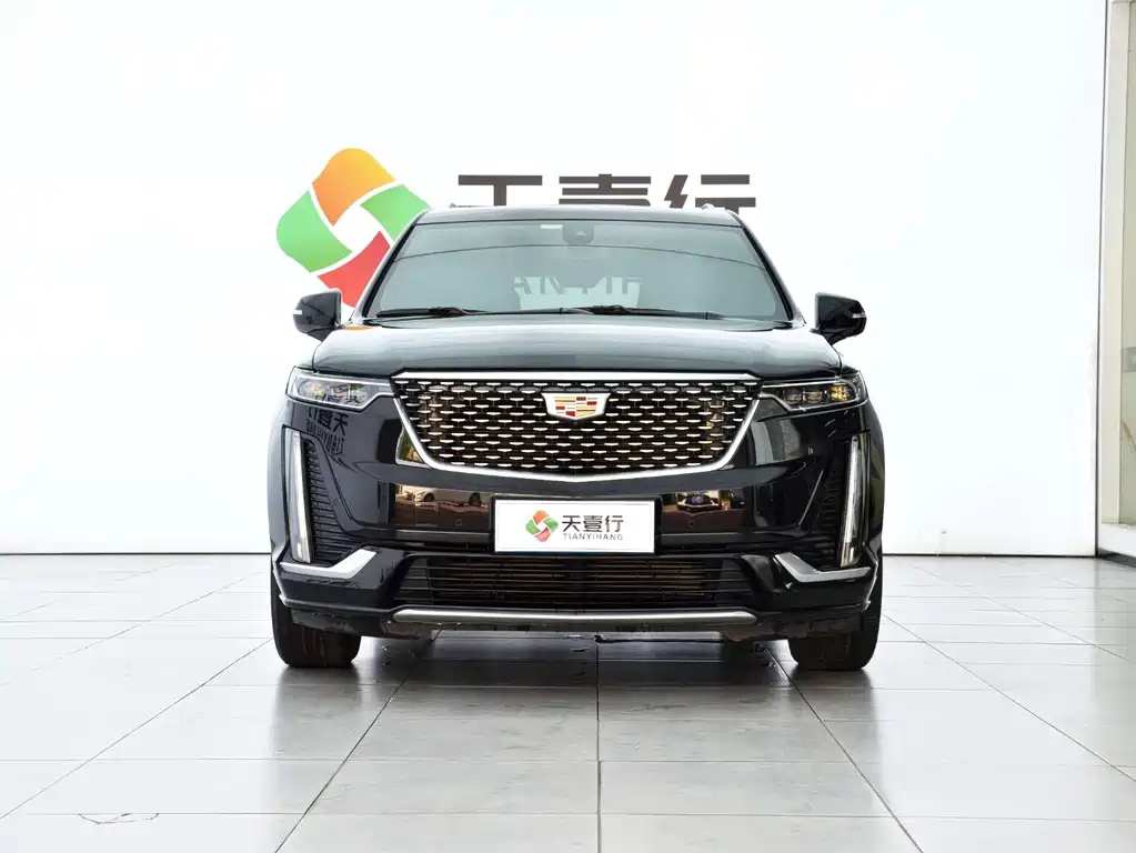 CADILLAC XT6 2021