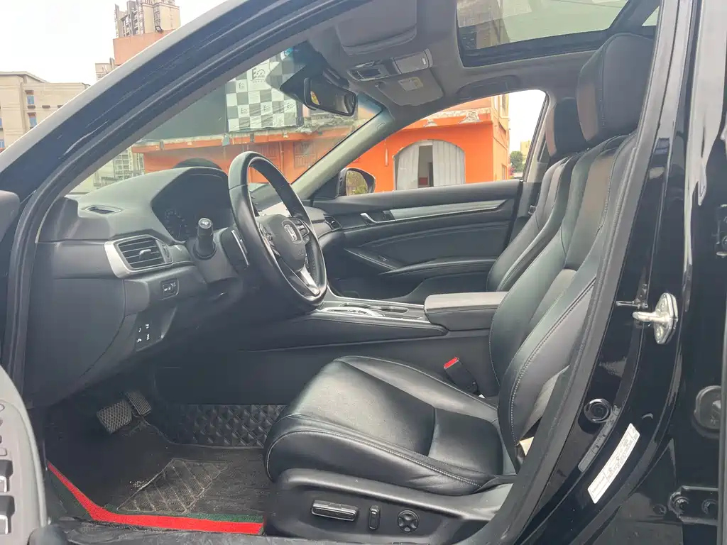 HONDA ACCORD 2018