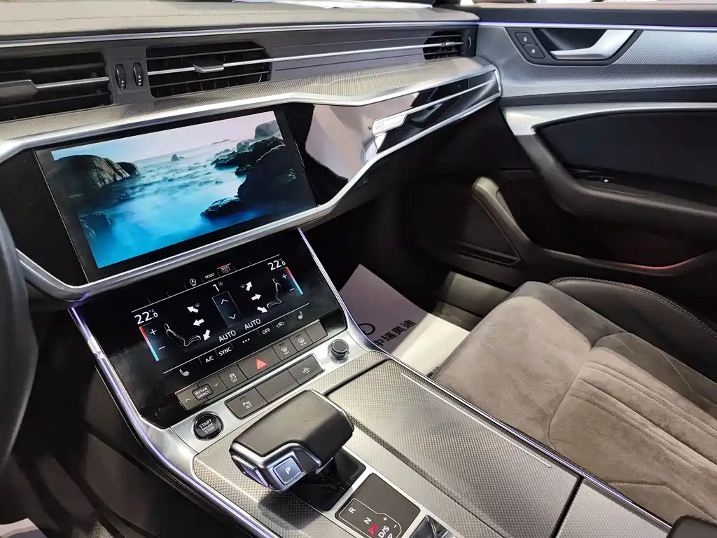 AUDI A6L 2021