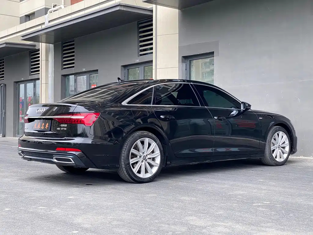 AUDI A6L 2021