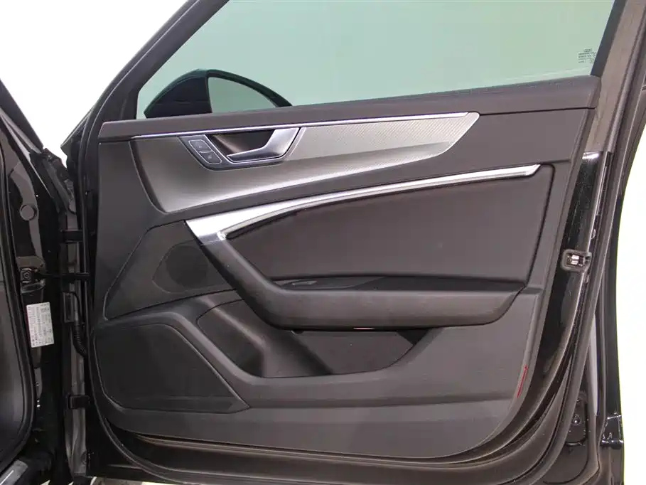 AUDI A6L 2022