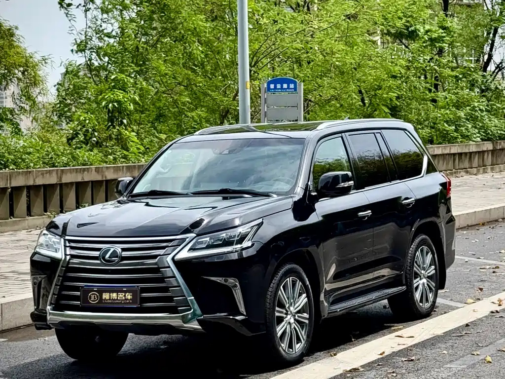 LEXUS LX 2016