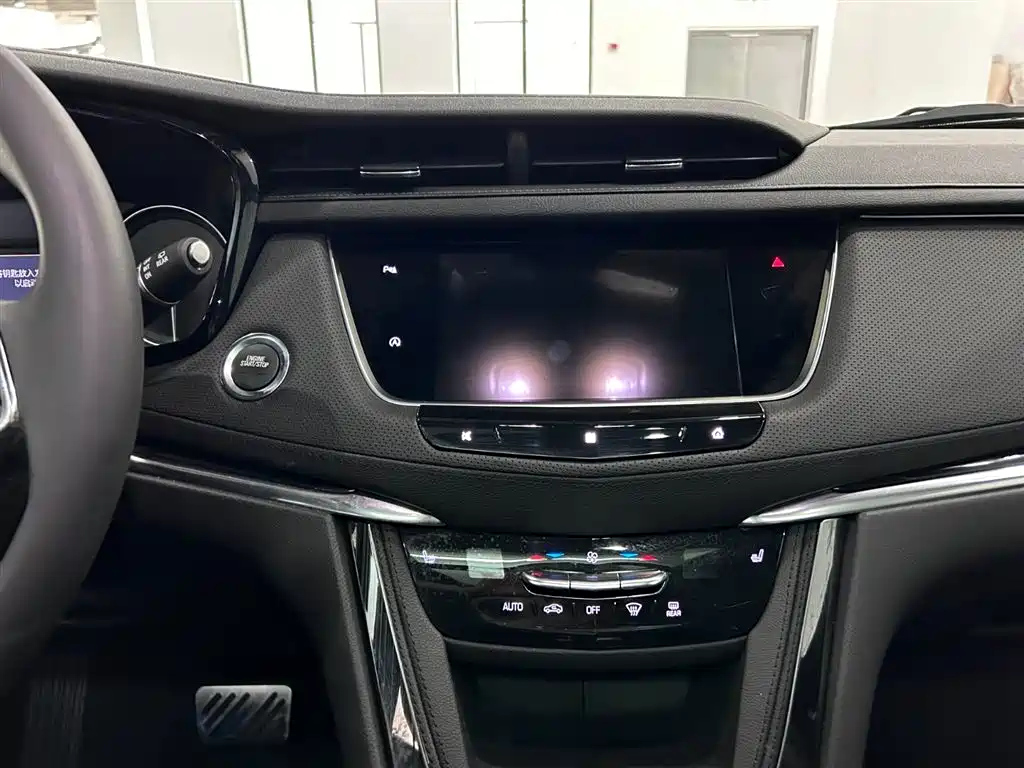 CADILLAC XT5 2020