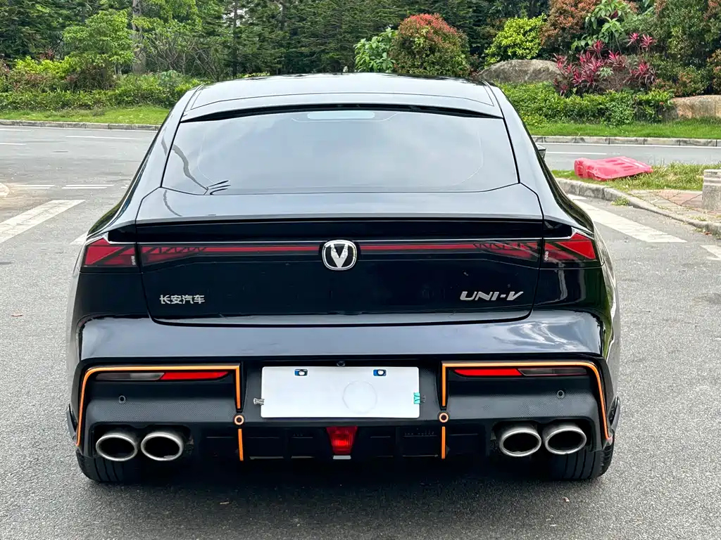 CHANGAN UNI-V 2023
