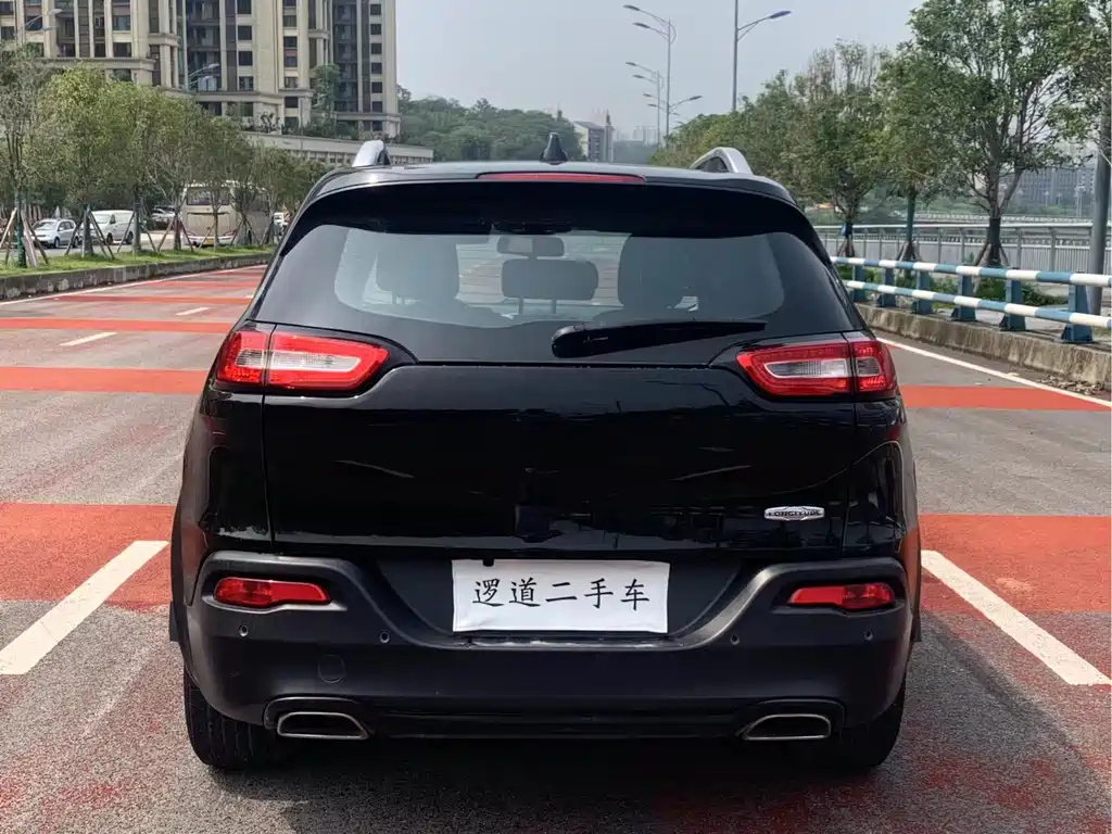 JEEP CHEROKEE 2016