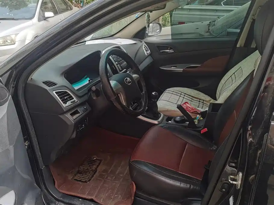 BYD F3 2016