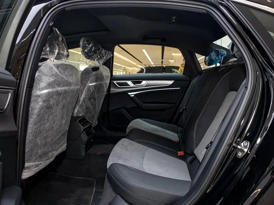 AUDI A6L 2024