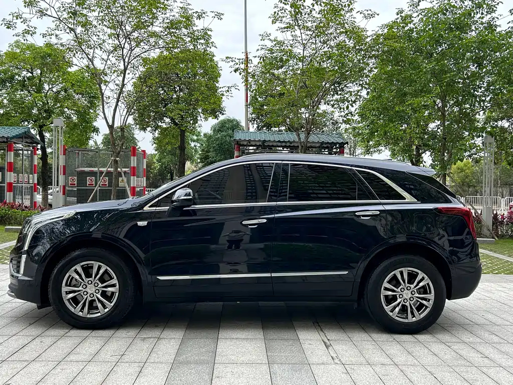 CADILLAC XT5 2020