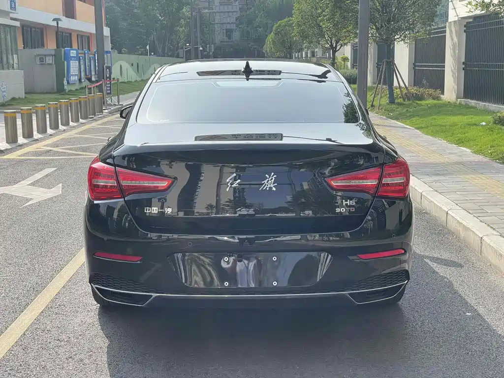 HONGQI H5 2021