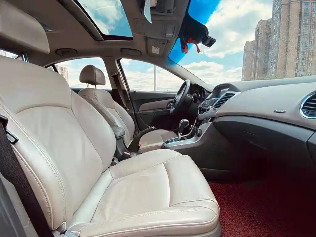 CHEVROLET CRUZE 2013