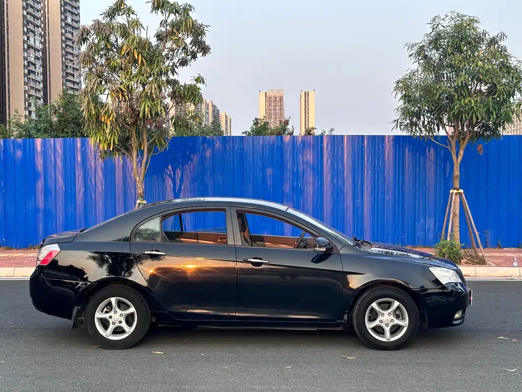 GEELY AUTO CLASSIC EMGRAND 2011