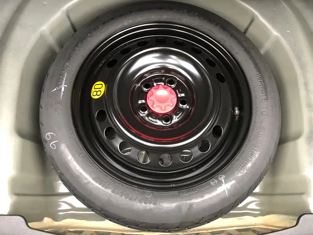 TOYOTA CAMRY 2023