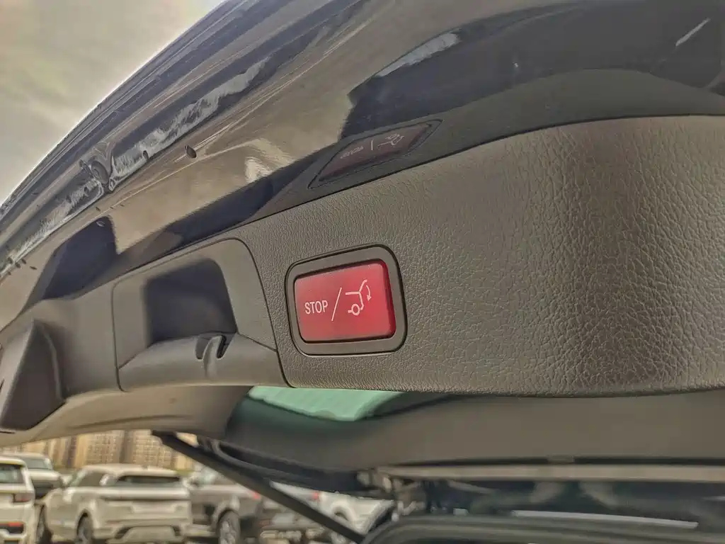MERCEDES BENZ GLB 2022