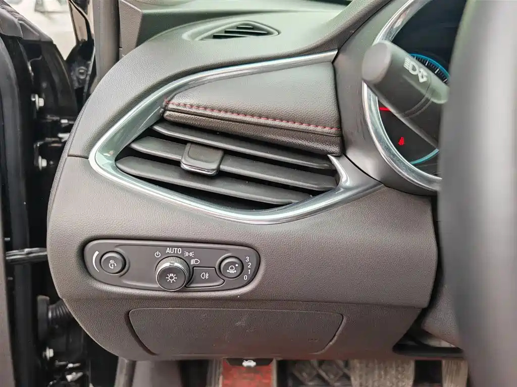 CHEVROLET MALIBU XL 2020