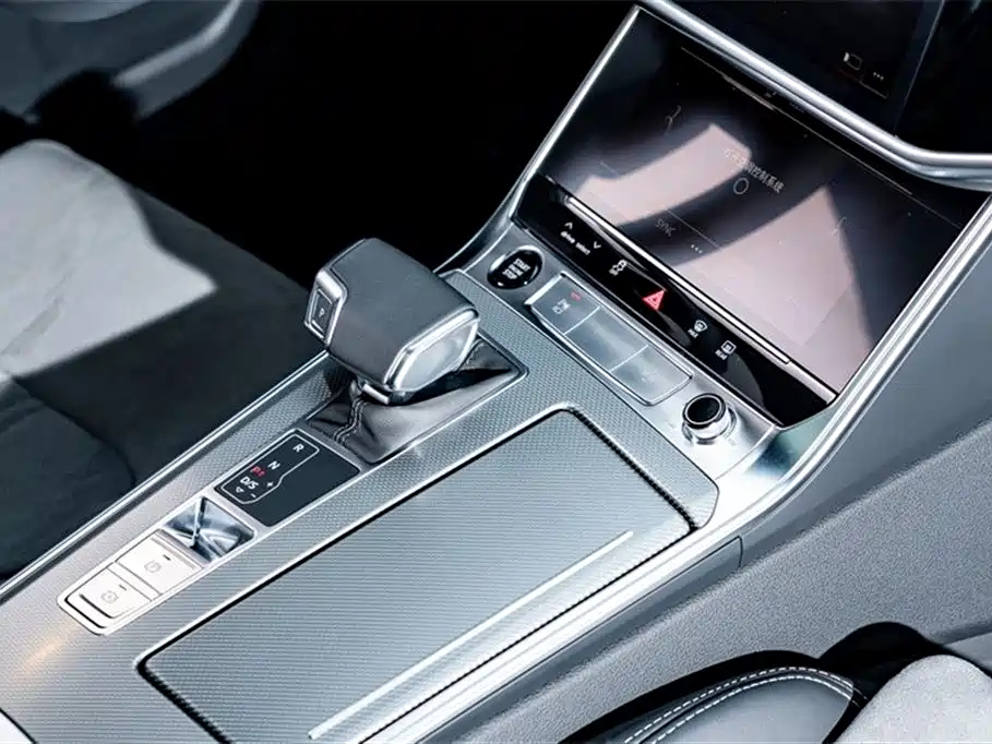 AUDI A6L 2023