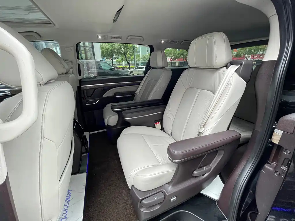 TRUMPCHI M8 2022