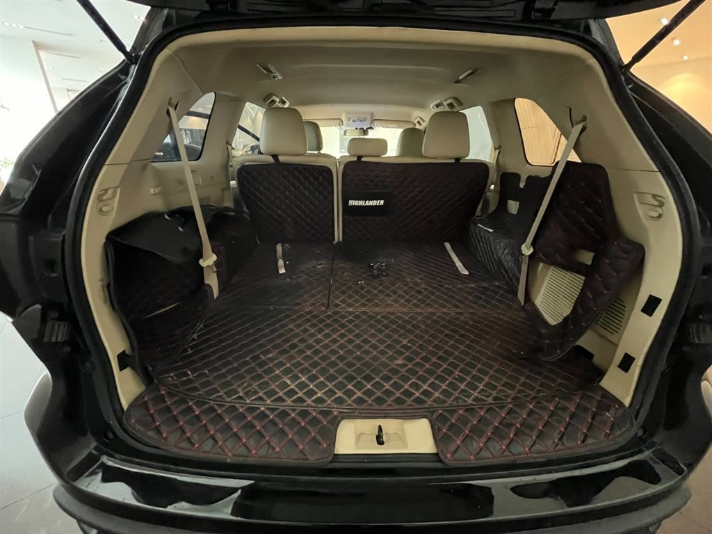 TOYOTA HIGHLANDER 2020