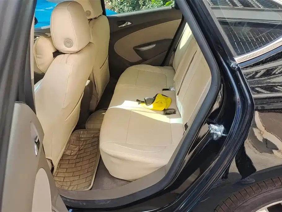 BUICK EXCELLE 2013