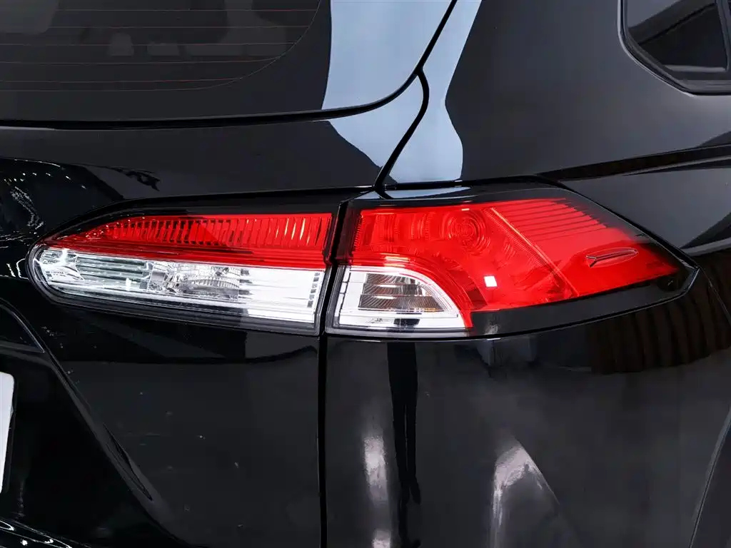 TOYOTA FRONTLANDER 2023