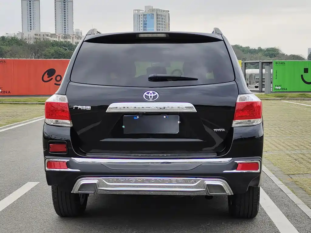 TOYOTA HIGHLANDER 2014