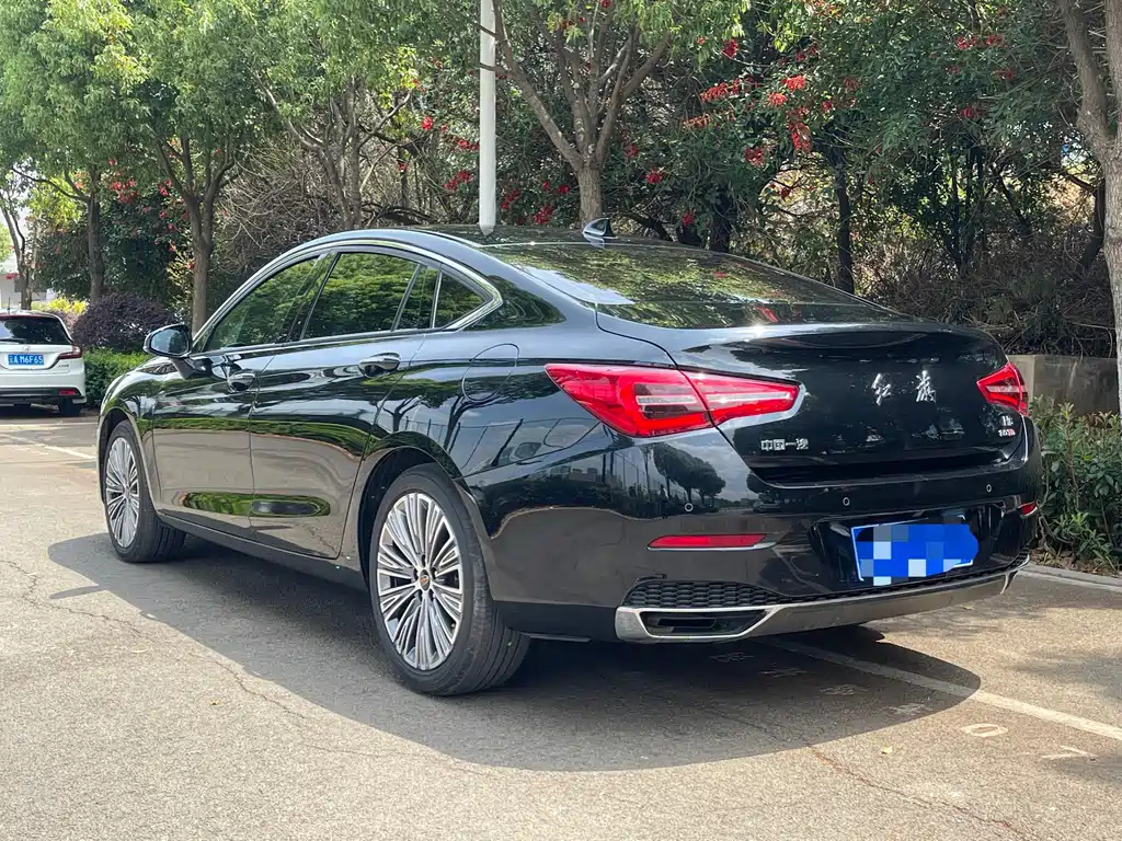HONGQI H5 2022