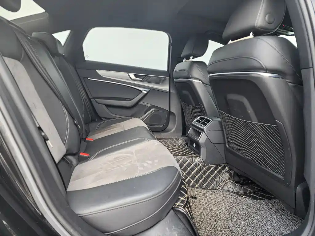 AUDI A6L 2021