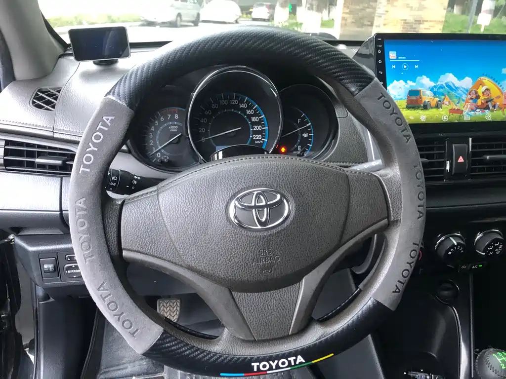 TOYOTA VIOS 2015