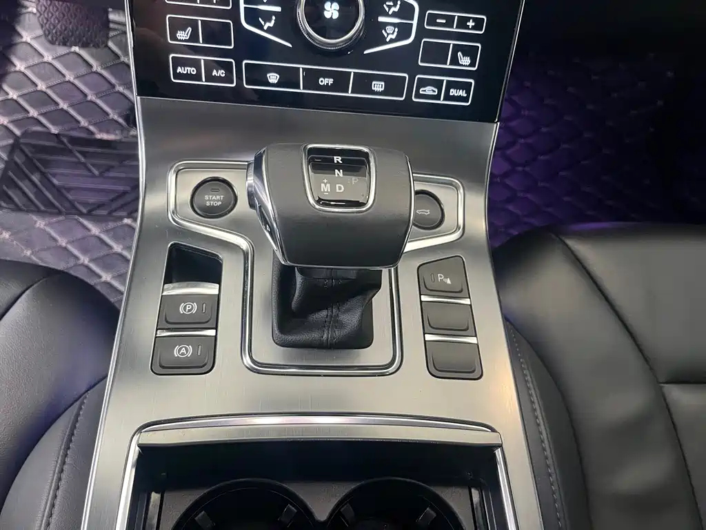 HONGQI H5 2020