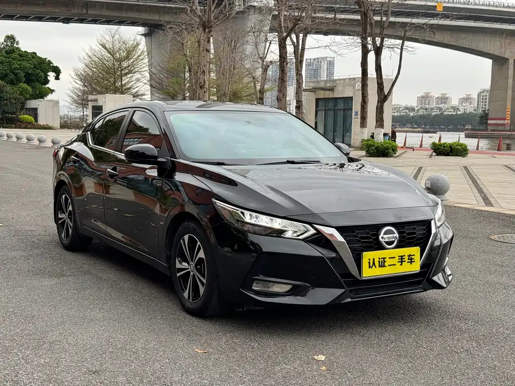 NISSAN SYLPHY 2020