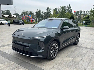 NIO ES8  2023