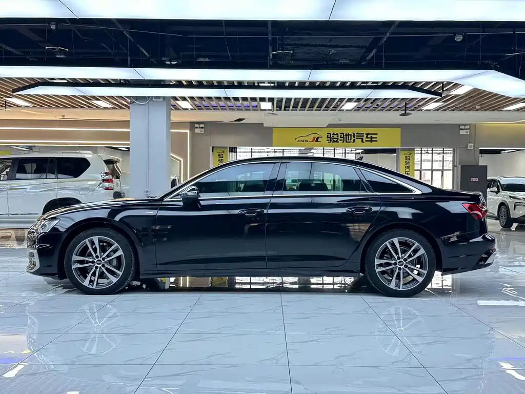 AUDI A6L 2023