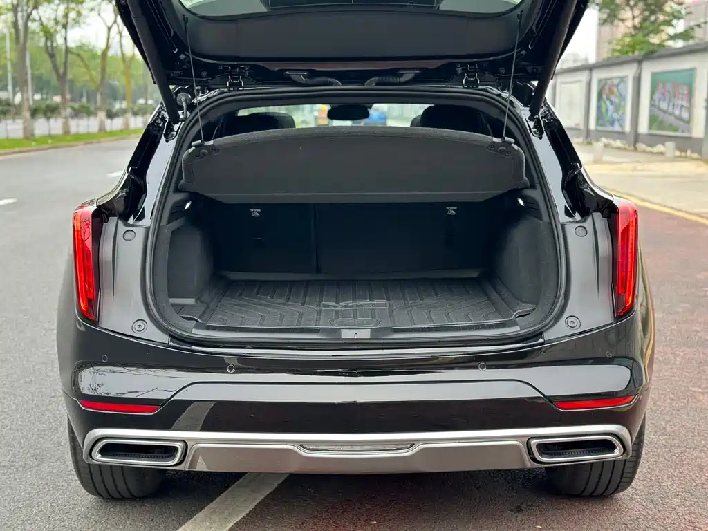 CADILLAC GT4 2023