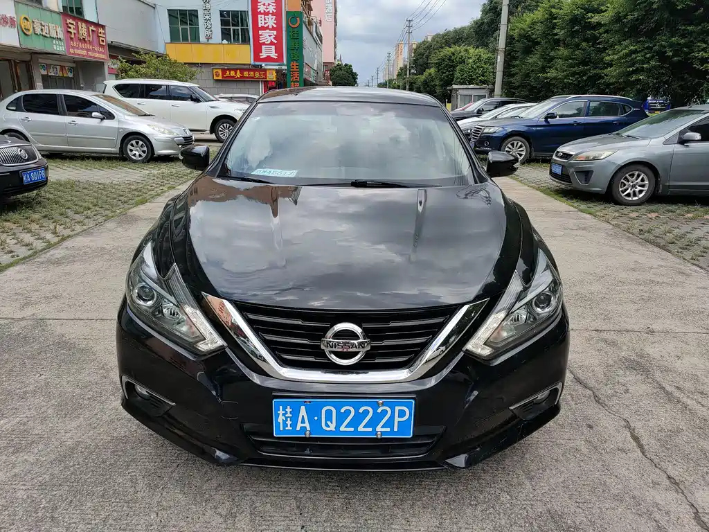 NISSAN TEANA 2016