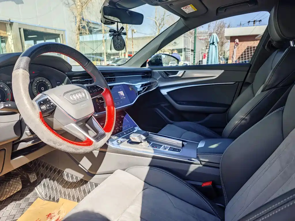 AUDI A6L 2021