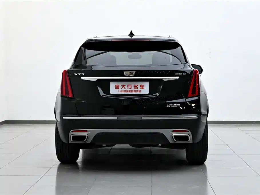 CADILLAC XT5 2022