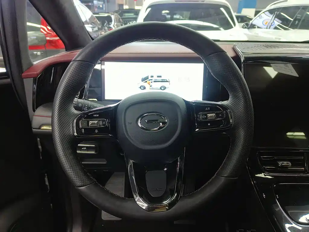 TRUMPCHI M8 2023