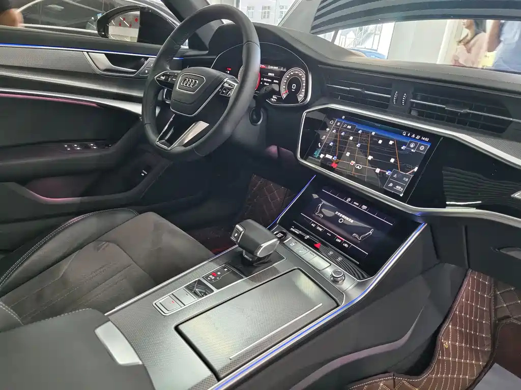 AUDI A6L 2023