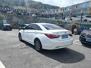HYUNDAI SONATA  2013 YEAR 2.0L AUTOMATIC LEADING EDITION 2013