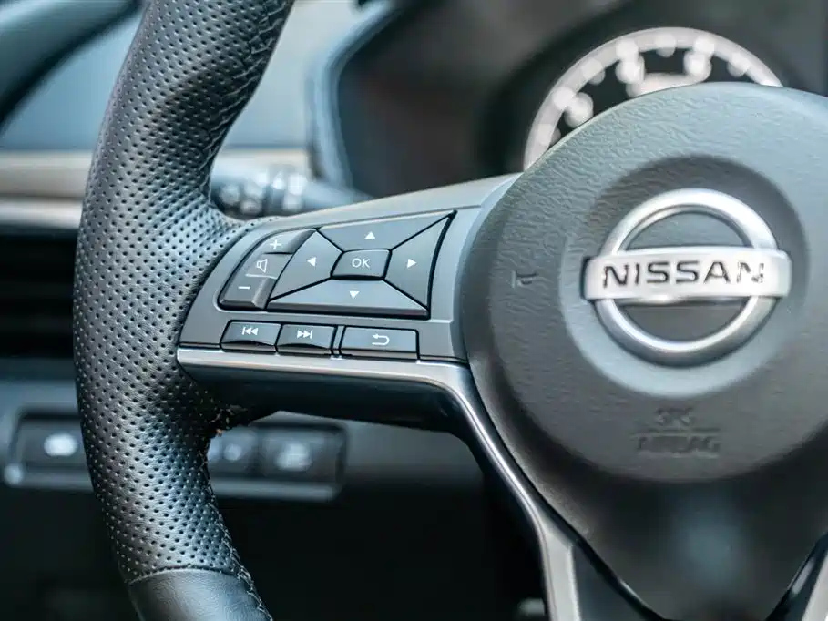 NISSAN TEANA 2022
