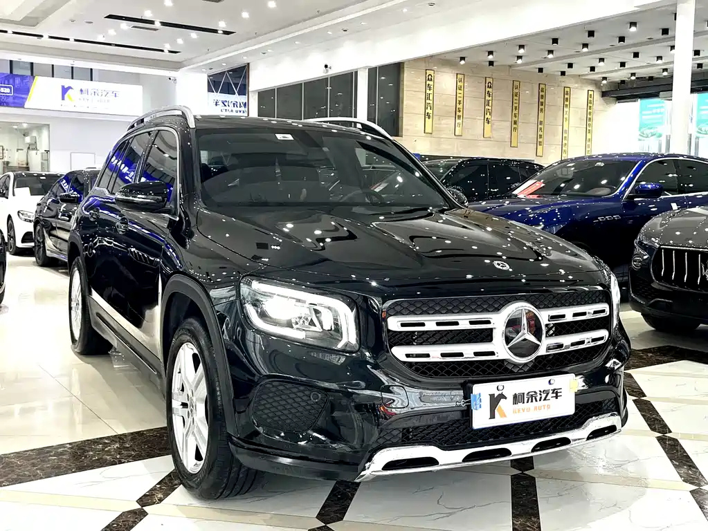 MERCEDES BENZ GLB 2022