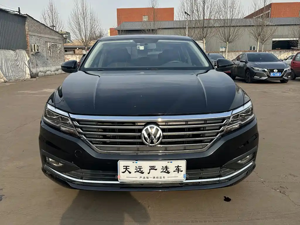 VOLKSWAGEN LAVIDA 2019