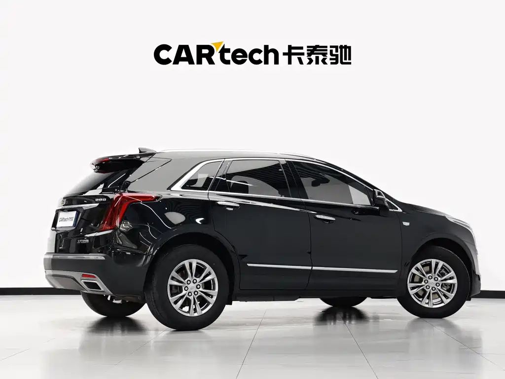 CADILLAC XT5 2021