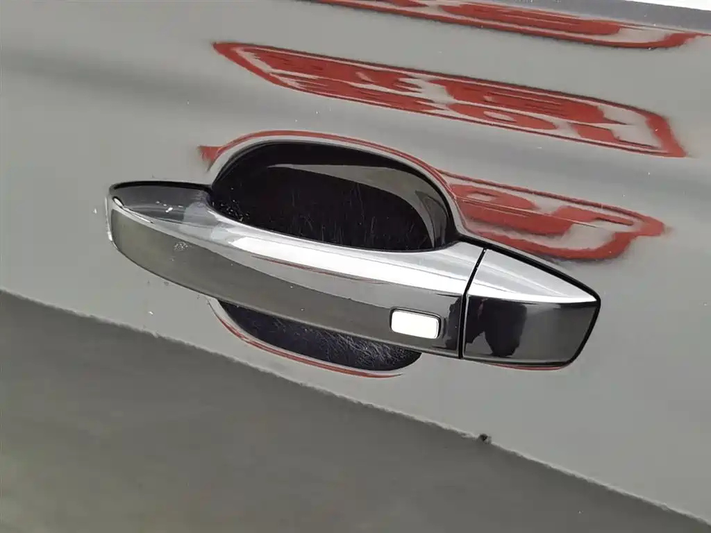 ROEWE RX5 MAX 2021