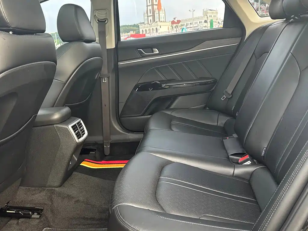 KIA K5 2022