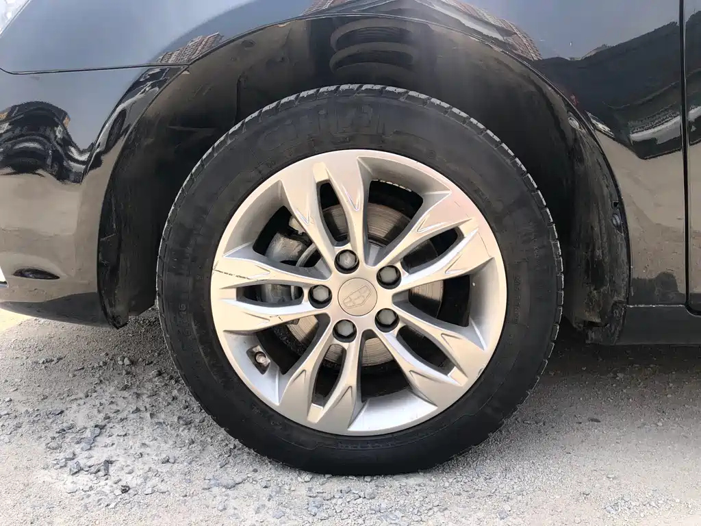 GEELY AUTO EMGRAND 2016