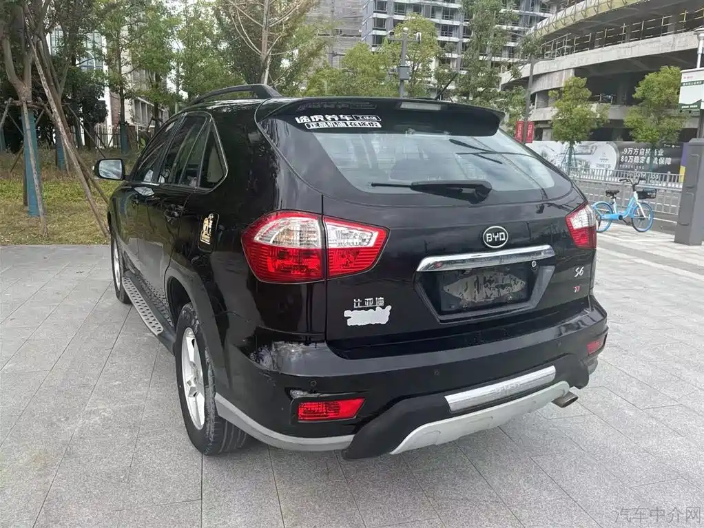 BYD S6 2015