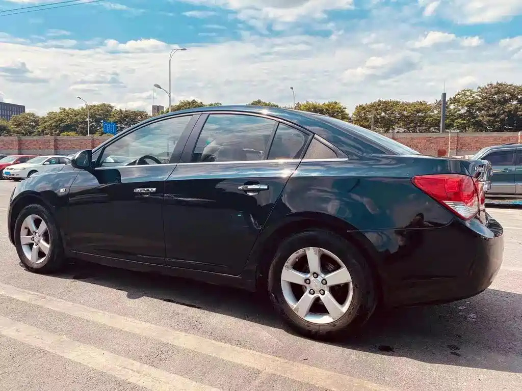 CHEVROLET CRUZE 2013